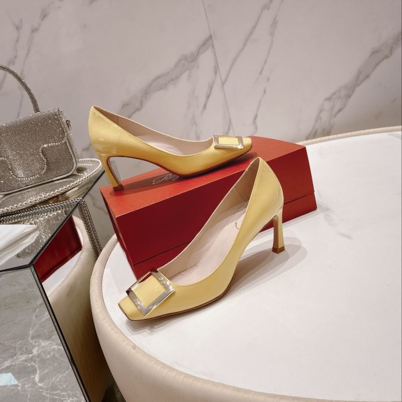 Roger Vivier flat shoes